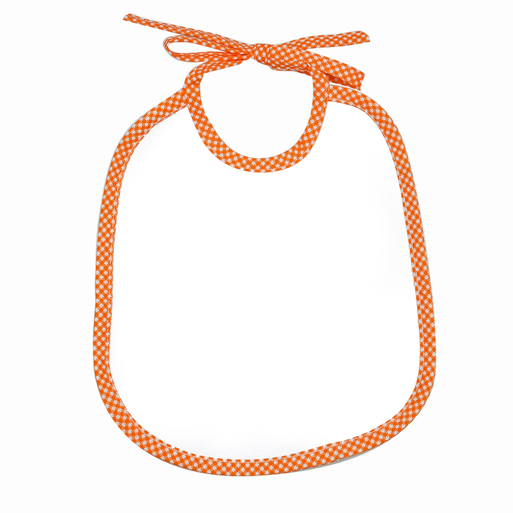 Bavaglino con laccetti mis.20x24 bianco con sbieco quadretti